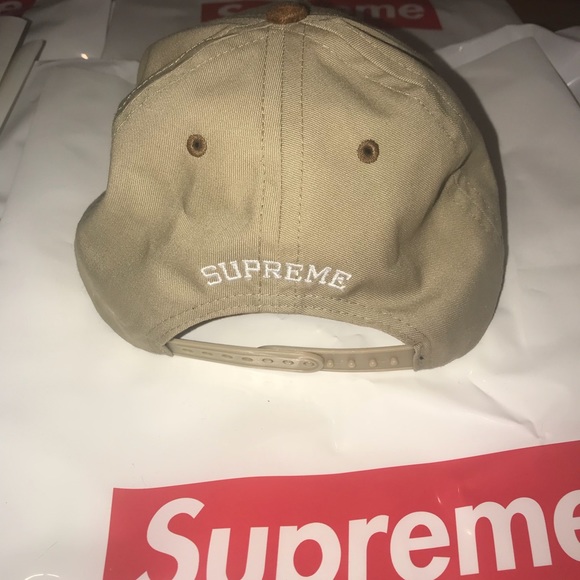 Supreme hats - Picture 8 of 8